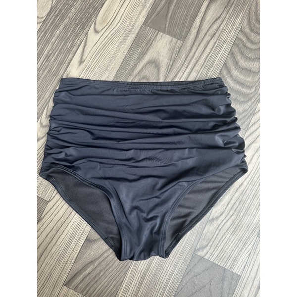 Bikini quần lẻ :  váy lẻ đen