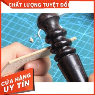 02 cục Sáp ong cục 30 gram( Tool, dụng cụ)