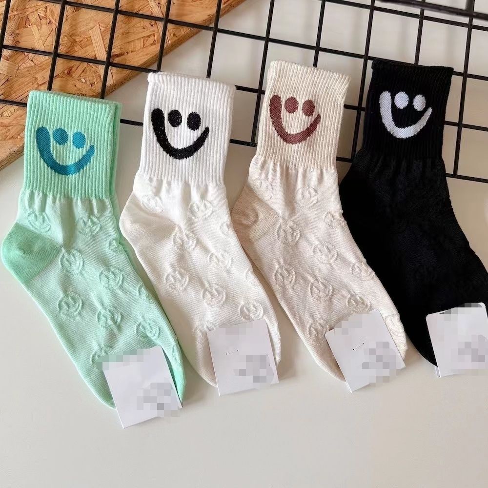 Tất Lửng Thêu Họa Tiết Graffiti Phong Cách Xuân Hè Ngọt Ngào Đơn Giản Cho Nữ