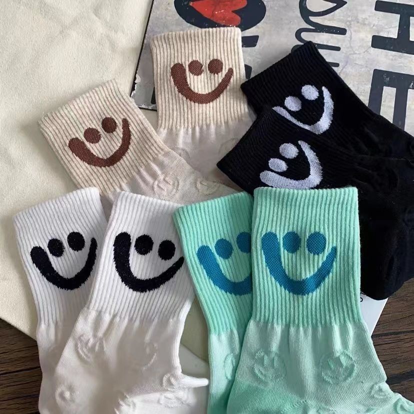 Tất Lửng Thêu Họa Tiết Graffiti Phong Cách Xuân Hè Ngọt Ngào Đơn Giản Cho Nữ