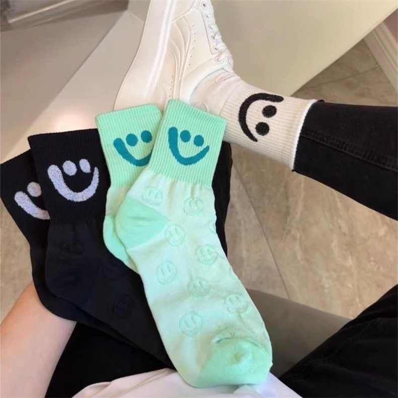 Tất Lửng Thêu Họa Tiết Graffiti Phong Cách Xuân Hè Ngọt Ngào Đơn Giản Cho Nữ