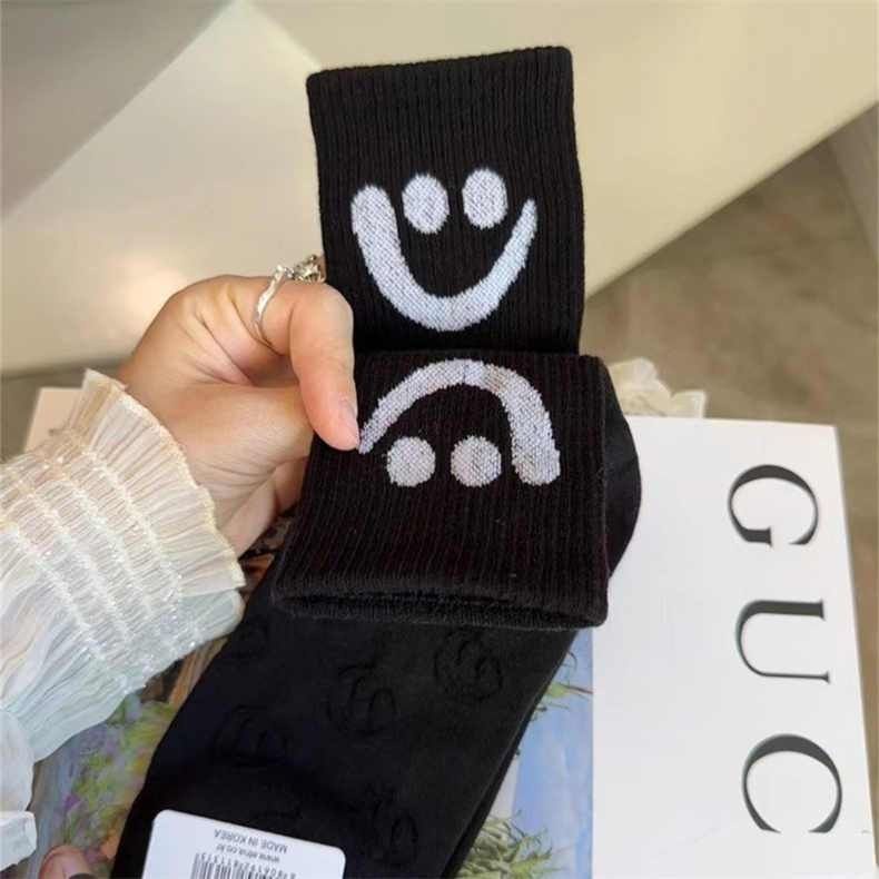 Tất Lửng Thêu Họa Tiết Graffiti Phong Cách Xuân Hè Ngọt Ngào Đơn Giản Cho Nữ