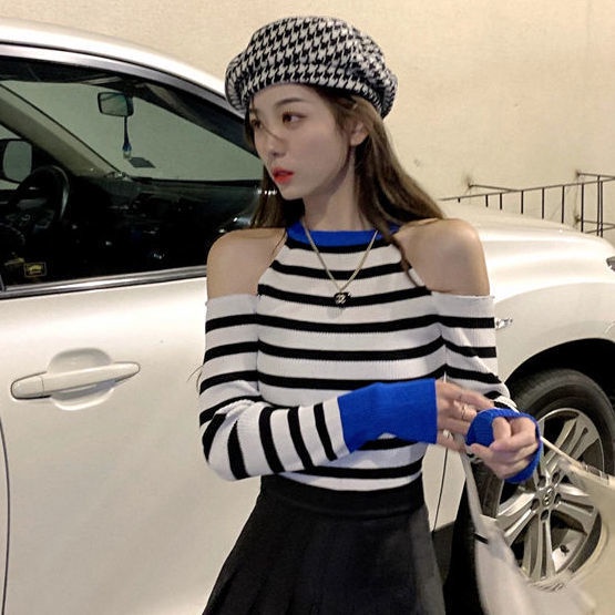 Áo Len Tay Dài Hở Vai Họa Tiết Kẻ Sọc Phong Cách Cổ Điển Thời Trang Mùa Xuân Hàng Mới Dành Cho Bạn Nữ