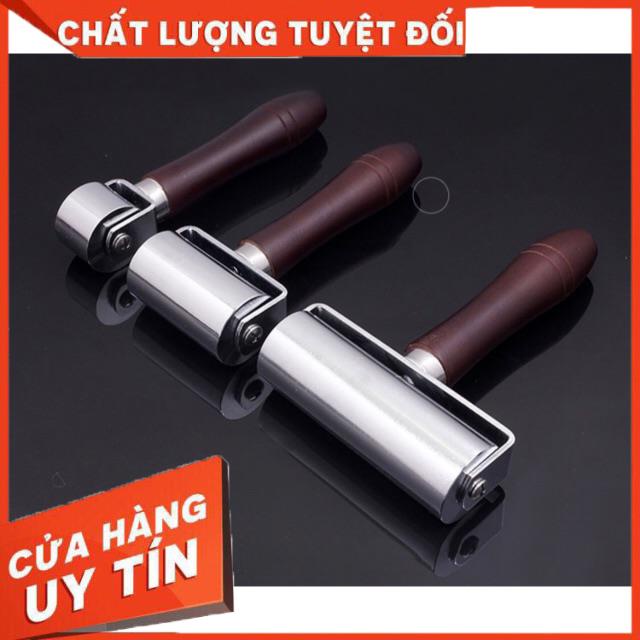 ( Tool, dụng cụ) Con lăn ép keo