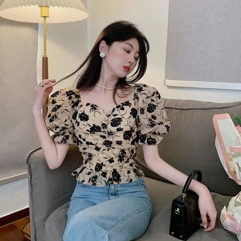 Jiashucheng Áo Ngắn Tay Cổ Vuông Hở Xương Quai Xanh Phong Cách Phương Tây Ngọt Ngào Thời Trang Mùa Hè Hàn Quốc Cho Nữ