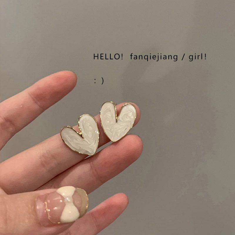 Bông Tai Hình Hoa Phong Cách Pháp Sang Trọng Thời Trang 2023