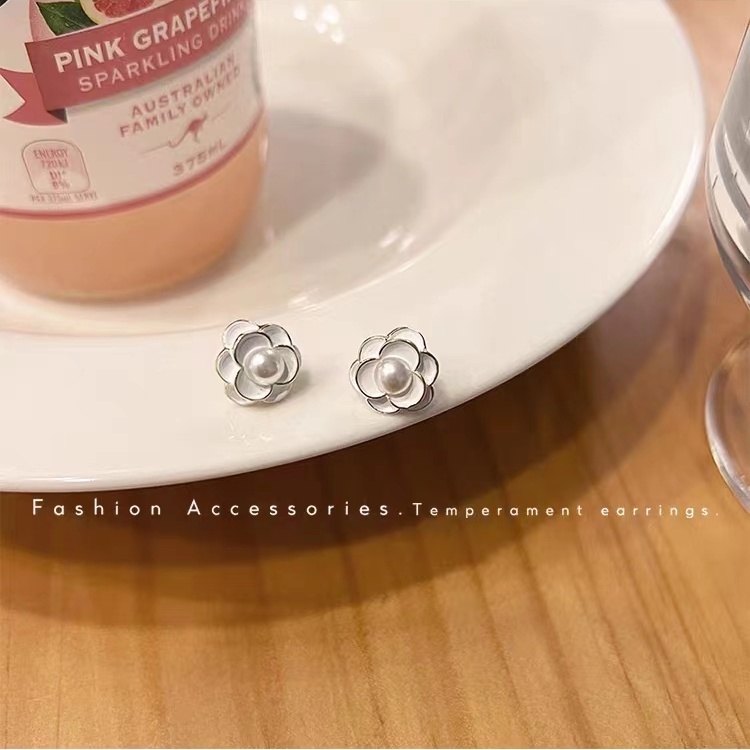 Bông Tai Hình Hoa Trà Phong Cách Hong Kong Cổ Điển Thời Trang Cao Cấp 2023