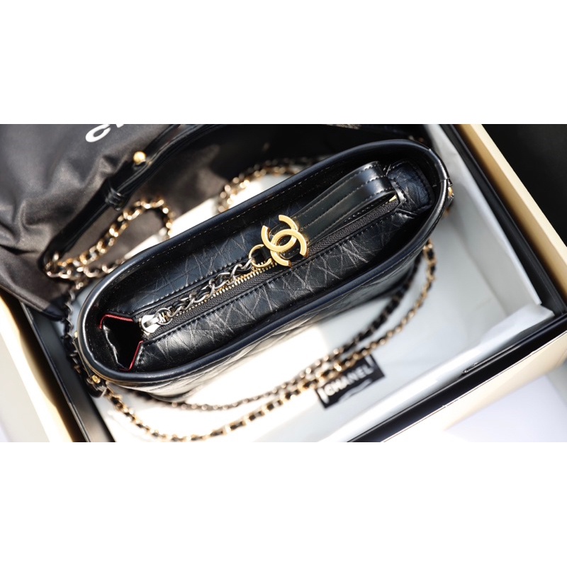 Túi đeo chéo Cha.nel Gabrielle hobo chất da thật 20cm fullbox