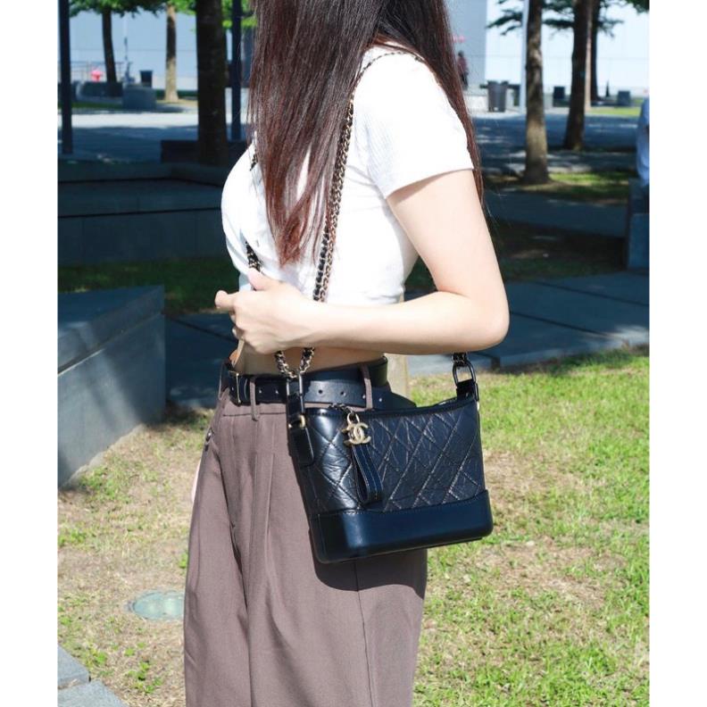 Túi đeo chéo Cha.nel Gabrielle hobo chất da thật 20cm fullbox