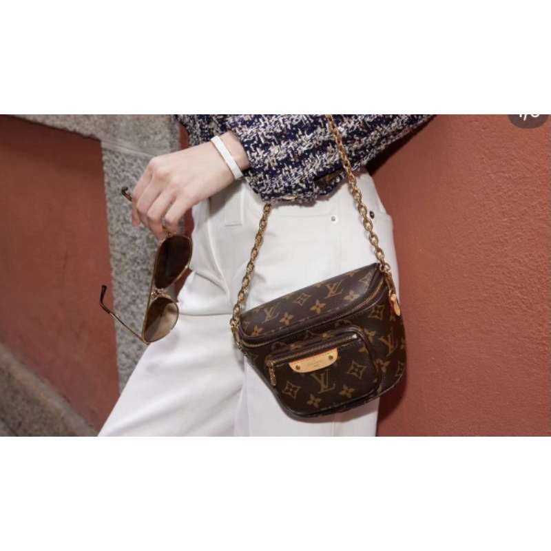 Túi LV bumbag mini hoa monogram sz17cm có ngăn khóa kéo trước mặt fullbox vip