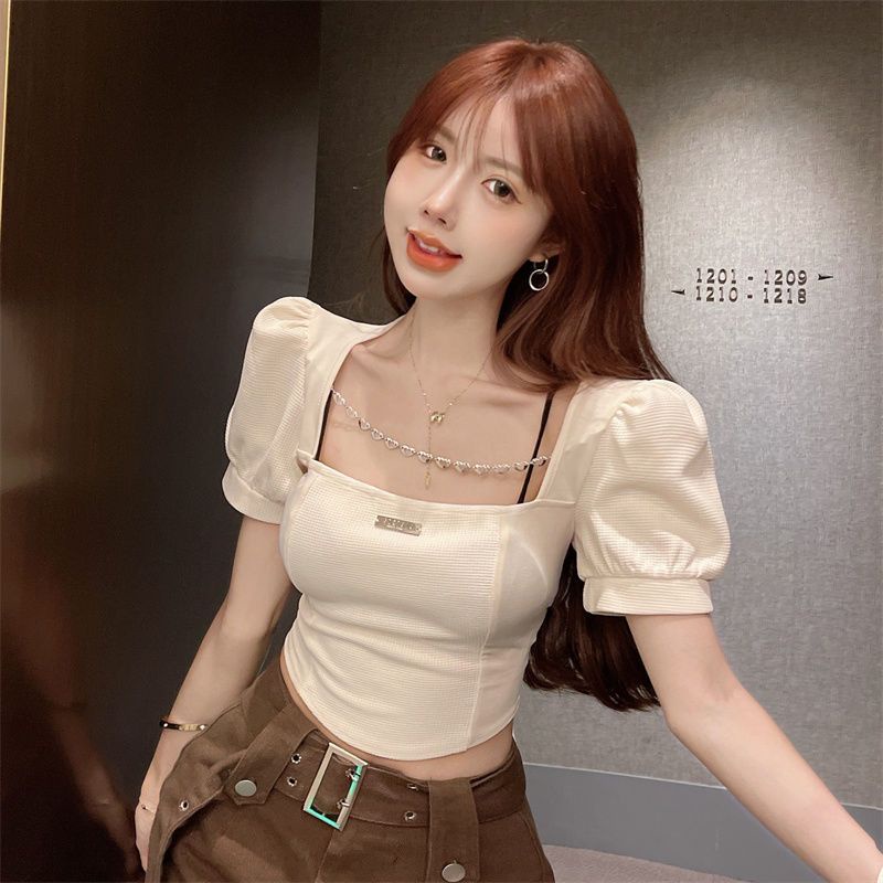 Áo Thun Lửng Tay Ngắn Cổ Vuông Phối Dây Xích Thời Trang Mùa Hè Quyến Rũ Cho Nữ