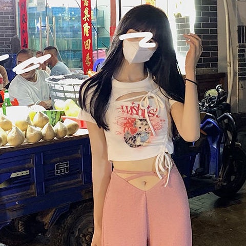 Jiashucheng Salt Series Áo Thun Ngắn Tay Ôm Dáng Phối Dây Rút Rỗng In Họa Tiết Cô Gái Nóng Bỏng Có Dây Rút Cho Nữ