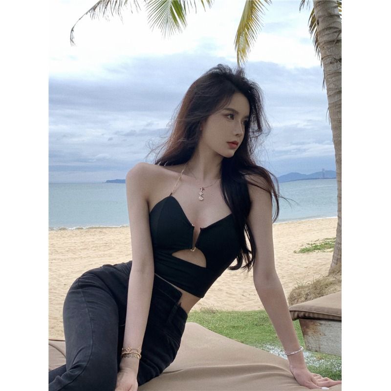 Jiashucheng Áo Hai Dây Dáng Ngắn Ôm Sát Khoét Rỗng Phối Dây Xích Thiết Kế Mới Mùa Hè Quyến Rũ Cho