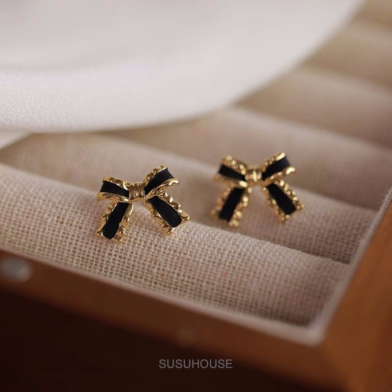 Khuyên Kẹp Tai Đính Hạt Ngọc Trai Không Xỏ Lỗ Thiết Kế Thời Trang Cao Cấp Mới T