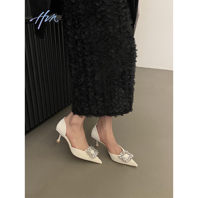 Giày Cao Gót Sandal Cài Khóa Vuông Đính Đá Phong Cách Thời Trang Pháp Hàng Mới 2023