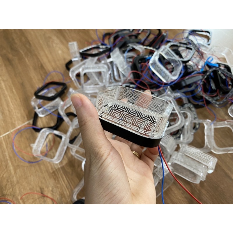 Vòng 3D lắp bi titanblack 2.0 vòng vuông led trắng