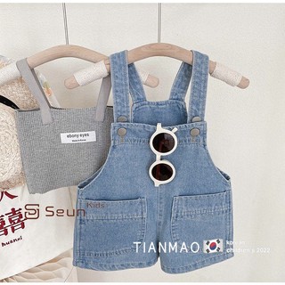 Set yếm jean bé gái áo 2 dây thun tăm xám phối yếm jean đùi xuân hè
