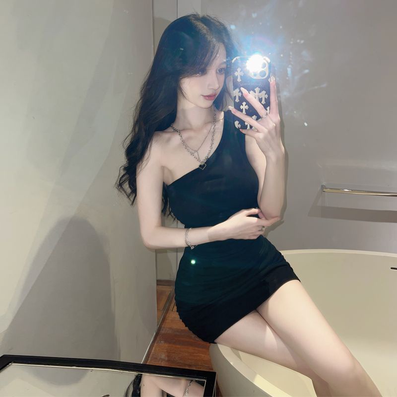 Jiashucheng Đầm Ngắn Ôm Dáng Hở Vai Có Túi Nhỏ