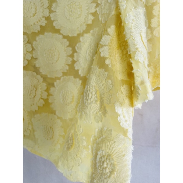 Áo Voan Hoa Vàng sz S, new 95%