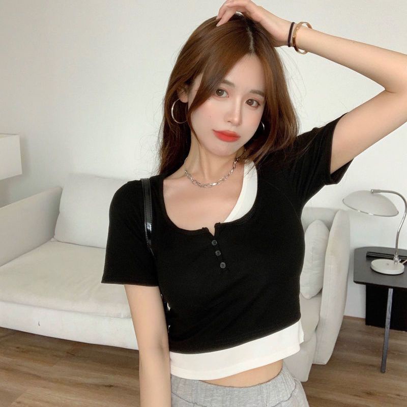 Áo Thun Ngắn Tay Giả Hai Mảnh Dáng Ôm Màu Đen Thời Trang Mùa Hè 2022 Cho Nữ