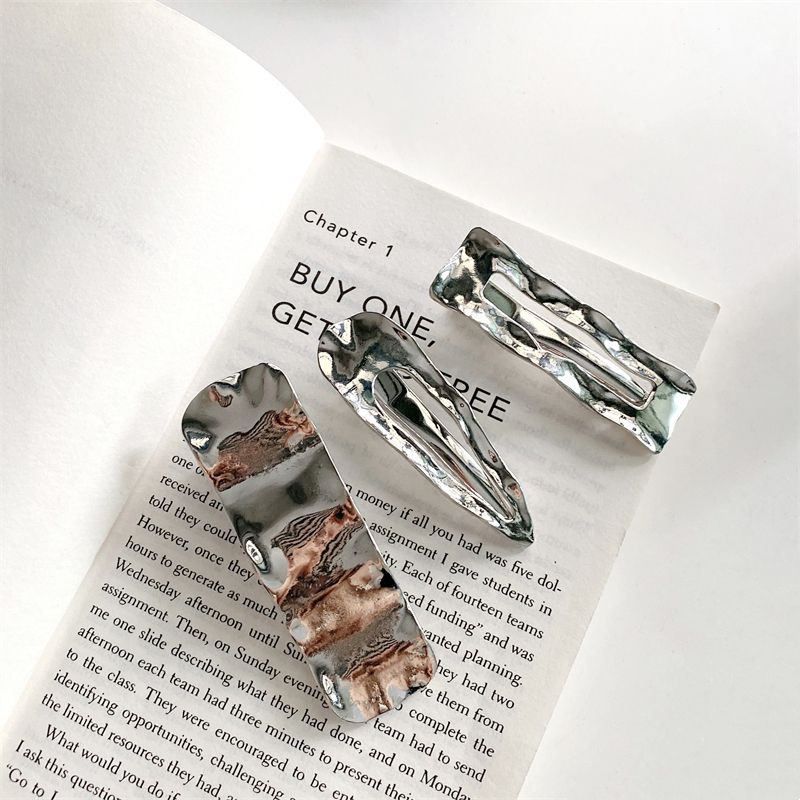 Kẹp Tóc Một Bên Bằng Kim Loại Gợn Sóng Tạo Kiểu Tóc Gãy Cho Nữ