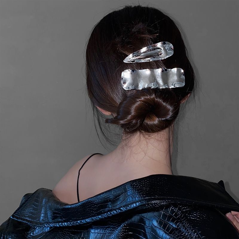 Kẹp Tóc Một Bên Bằng Kim Loại Gợn Sóng Tạo Kiểu Tóc Gãy Cho Nữ