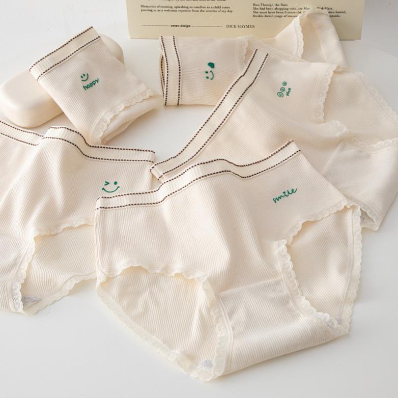 Quần lót nữ cotton kháng khuẩn cao cấp kẻ sọc in chữ dễ thương cạp vừa tôn dáng gợi cảm Softie 240