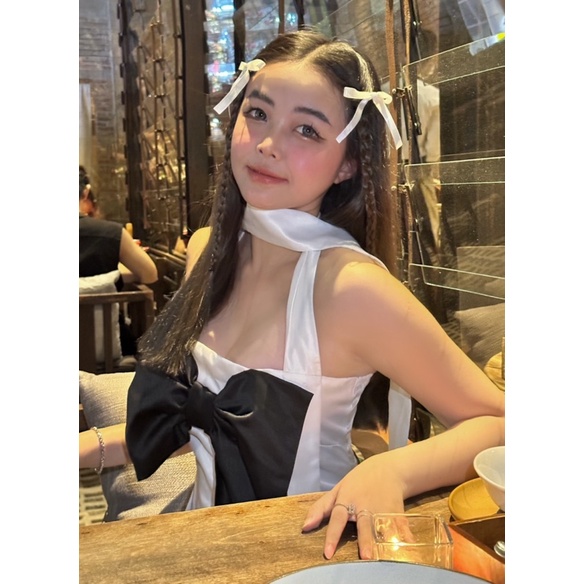 Váy lụa Nơ dây yếm Emina