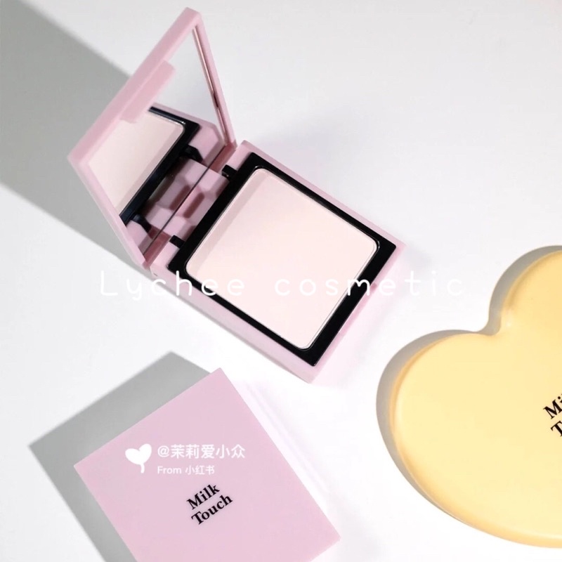 Phấn phủ dạng nén kiềm dầu kèm bông phấn Milk touch