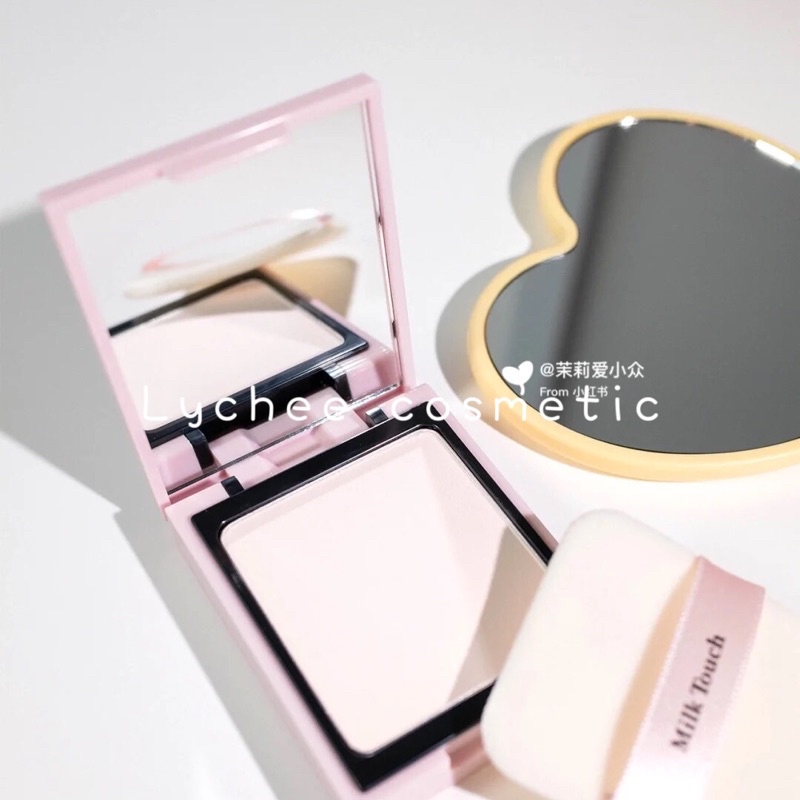 Phấn phủ dạng nén kiềm dầu kèm bông phấn Milk touch