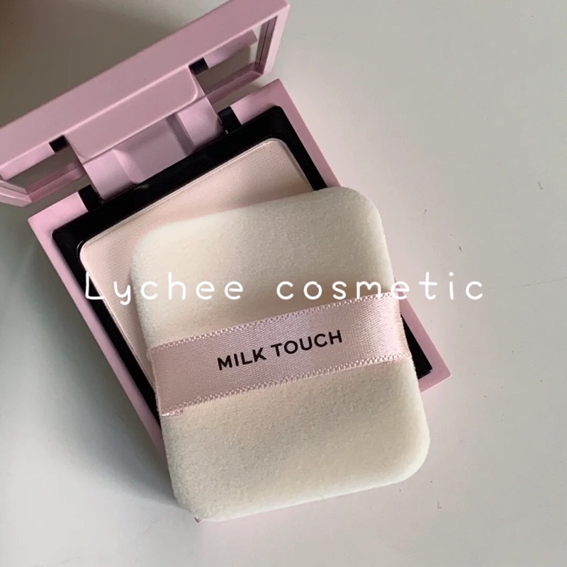 Phấn phủ dạng nén kiềm dầu kèm bông phấn Milk touch