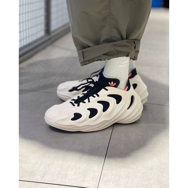 Giày Adidas AdiFOM Q White Black HP6582