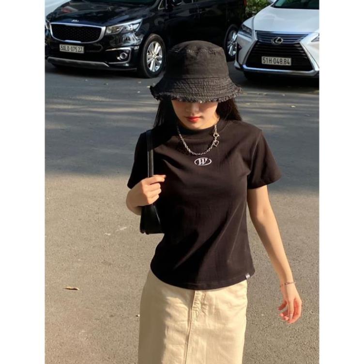 Áo thun baby tee LOGO W cotton 100% thêu chữ W,Áo baby tee Whattowear LocalBrand998