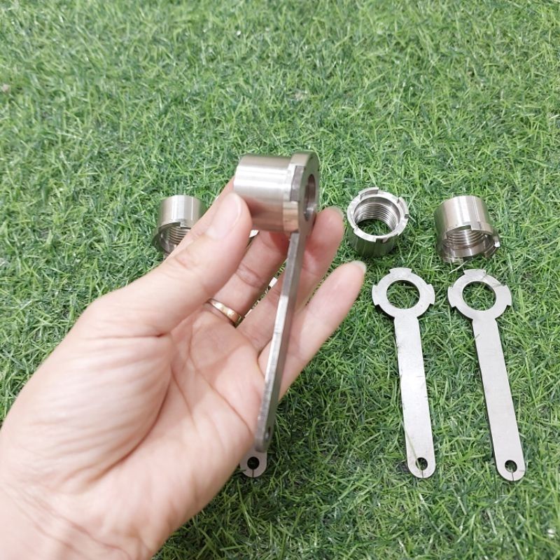 Khuyên C lê inox, Sơ Mi Đầu Van