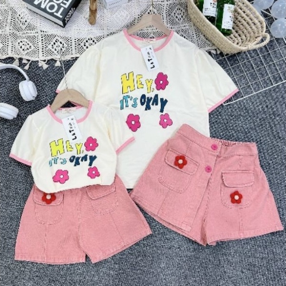 Set quần áo đôi cho mẹ và bé gái đính hoa dễ thương