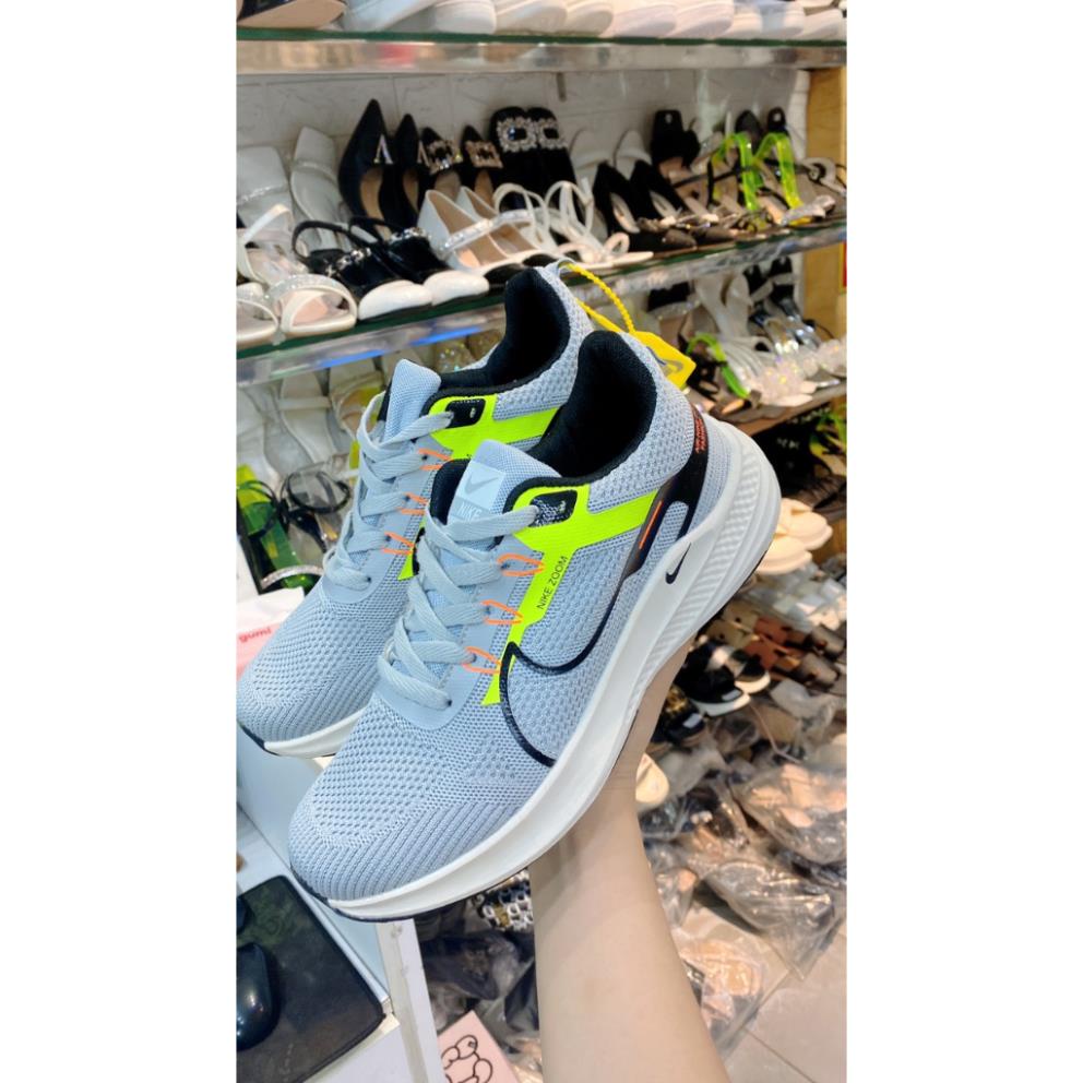 Giày chạy bộ nam  siêu nhẹ màu xám