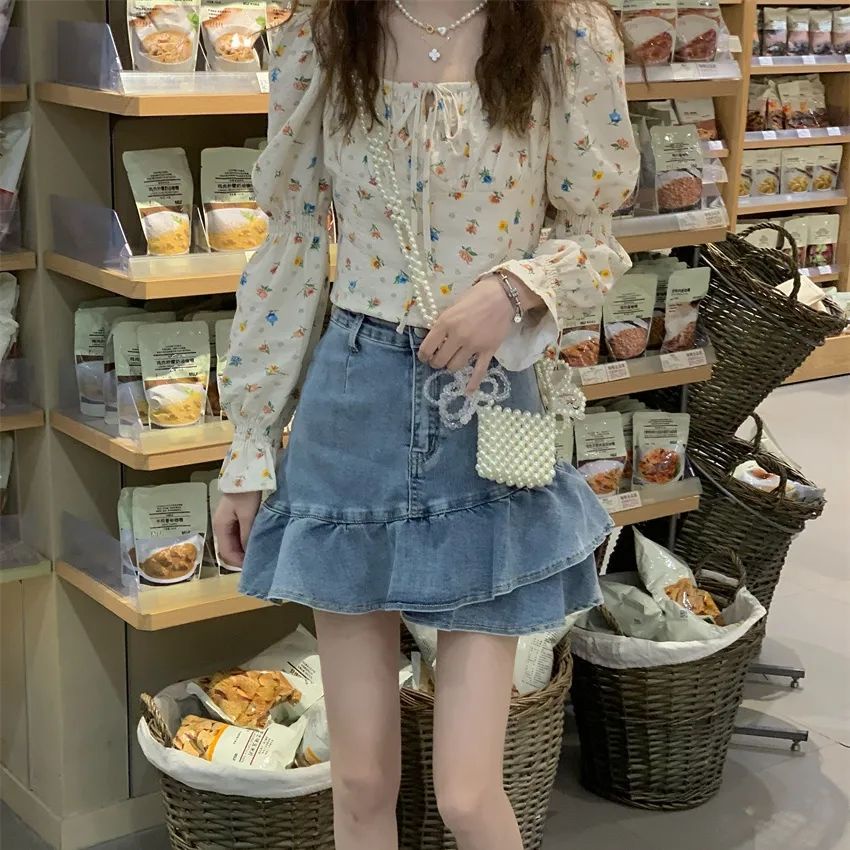 Jiashucheng Áo Sơ Mi Ngắn Tay Cổ Vuông Thắt Dây Ôm Dáng In Hoa Phong Cách Pháp Ngọt Ngào Cho Nữ