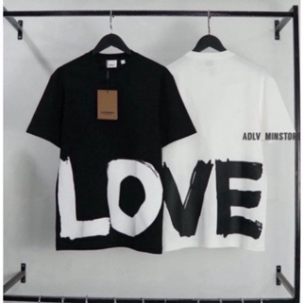 Áo thun tay lỡ Burberry nam nữ chữ LOVE 5D Áo phông đôi đẹp Burberry LOVE phong cách Luxury đen trắng vải cotton AT2