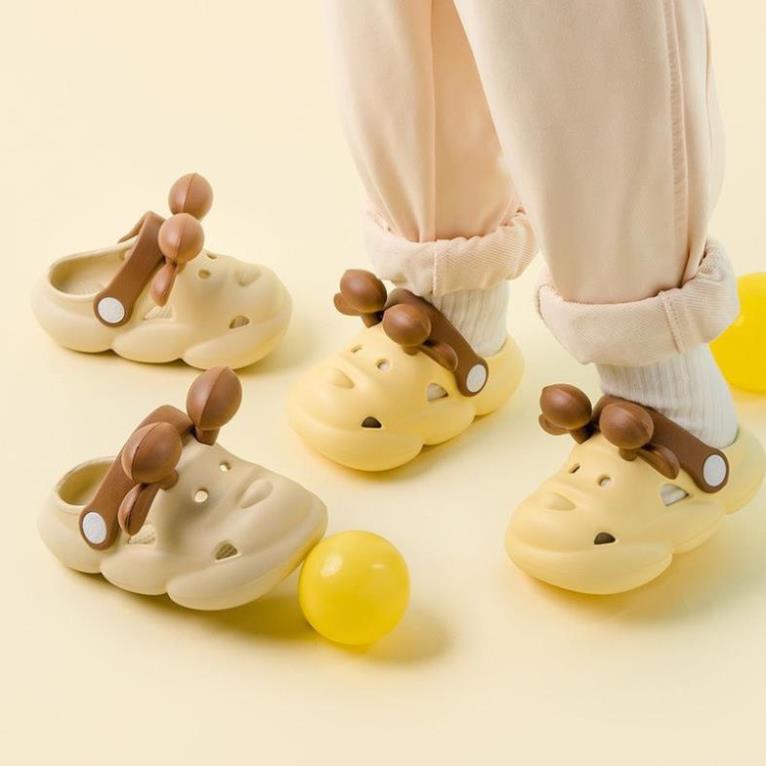Dép croos cho bé 2-5 tuổi có quai và đế chống trượt hình hươu Melittdeer