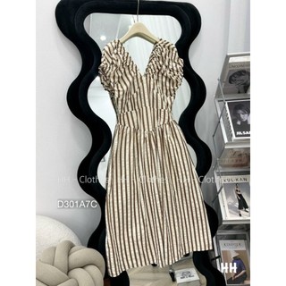 Váy Suông Nữ Kẻ Dọc Cổ V Rúm Vai ,Đầm Tay Phồng Kẻ Dáng Dài Xoè Thời Trang Mùa Hè Cho Nữ BEBEDOLL