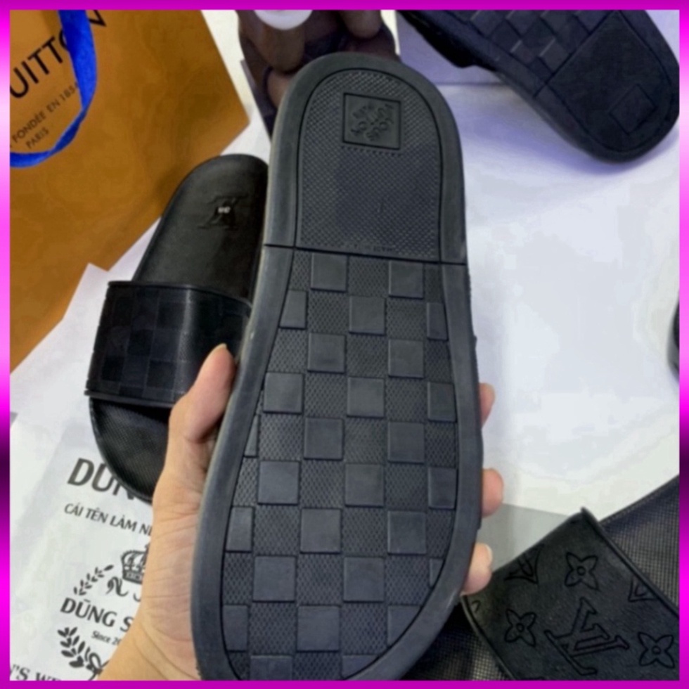 1994 UNI LOVE FREE SHIP  Dép lê Lv hoa chìm ô dập ảnh thật - Dép lê nam quai cao su đẳng cấp DL83 vvvvv ABCC 2001