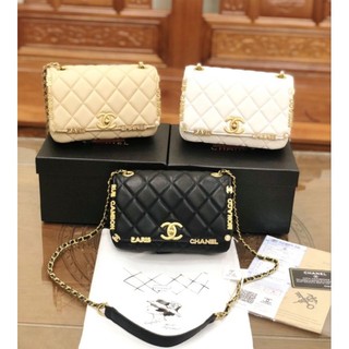 Túi gắn charm size 20cm full box, nguyên seal, logo, mã code, tag đồng, lót da xịn
