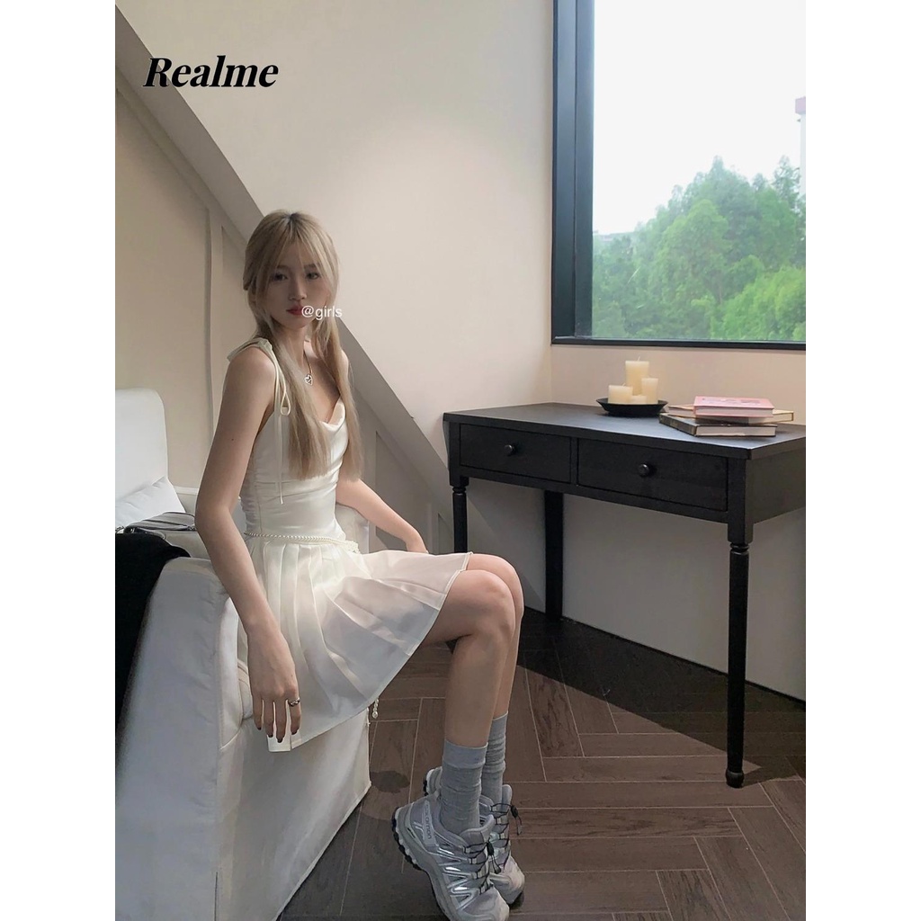 Đầm Ngắn Xếp Ly Hai Dây Màu Trắng Phong Cách Mới Mùa Hè 2023 Dành Cho Bạn Nữ