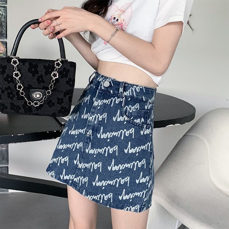 Jiashucheng Quần Short Denim Lưng Cao Ôm Dáng In Chữ Phong Cách Hong Kong Thời Trang Mùa Hè Quyến Rũ Cho Nữ