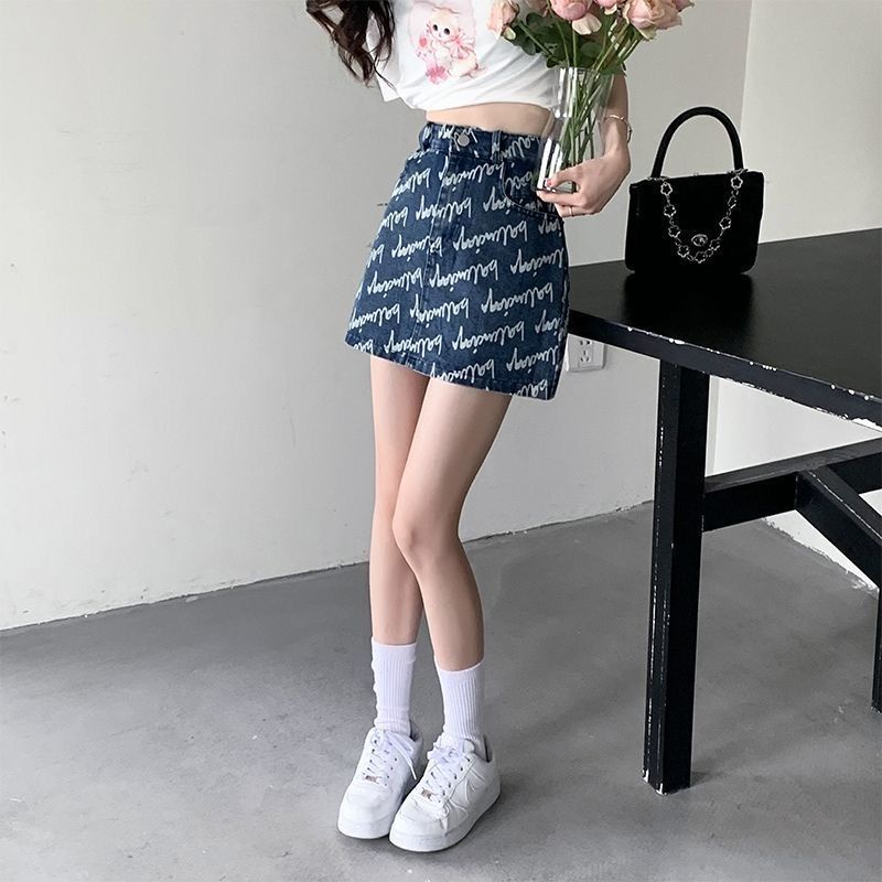 Jiashucheng Quần Short Denim Lưng Cao Ôm Dáng In Chữ Phong Cách Hong Kong Thời Trang Mùa Hè Quyến Rũ Cho Nữ