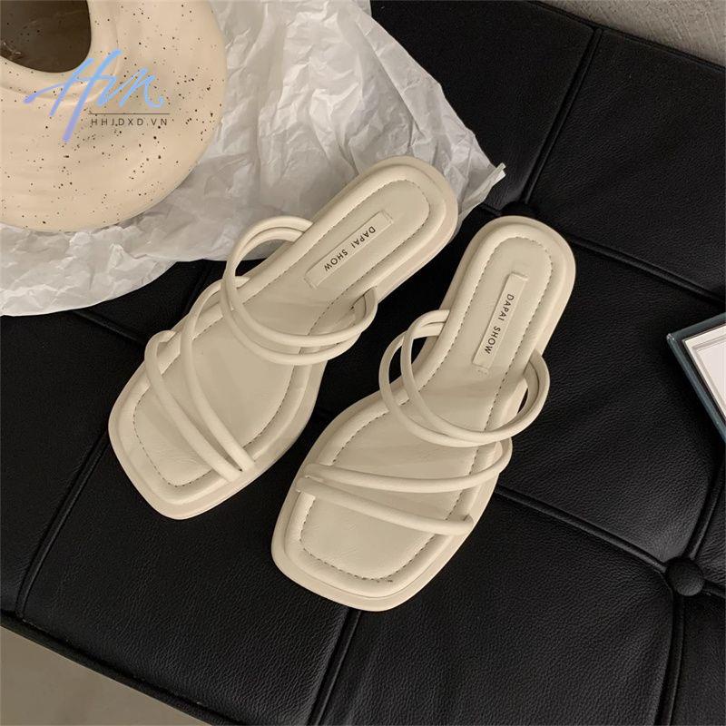 Sandal Đế Thấp Thiết Kế Mới Thời Trang Mùa Hè 2023