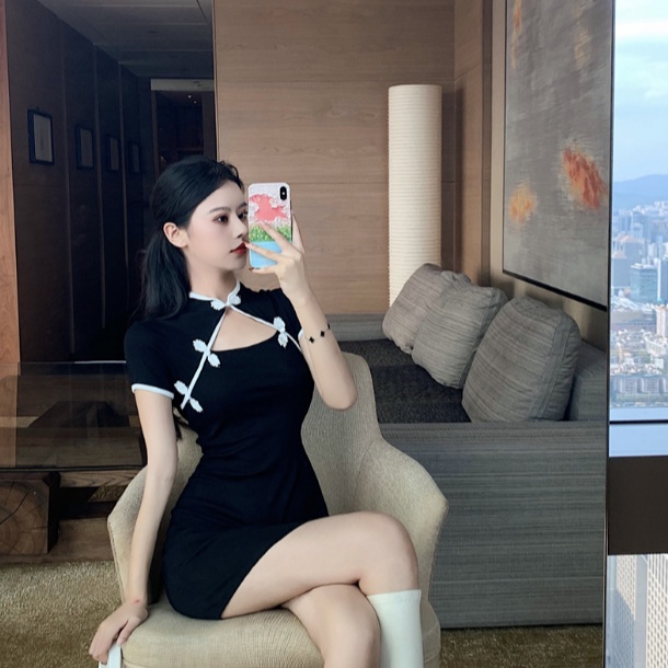 Jiashucheng Đầm Ôm Dáng Tay Ngắn Phối Khóa Cài Khoét Rỗng Gợi Cảm Thời Trang Phong Cách Mới Cho Nữ @ -