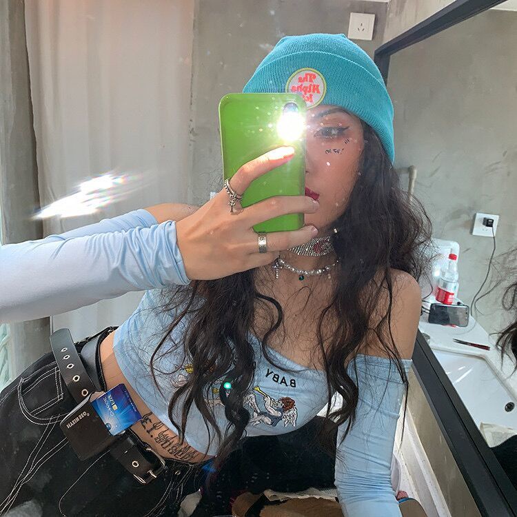 Áo Thun Nữ Lệch Vai Dáng Ôm Thời Trang Xuân Thu Quyến Rũ