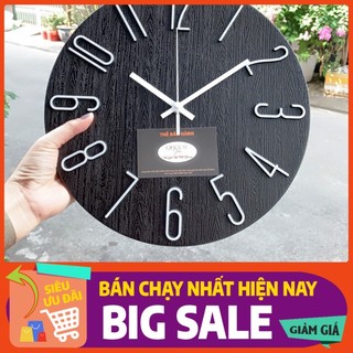 Sale DECONSWATCH Đồng hồ treo tường vân gỗ đẹp, Đồng hồ trang trí decor cao cấp Qhouse máy kim trôi phong cá