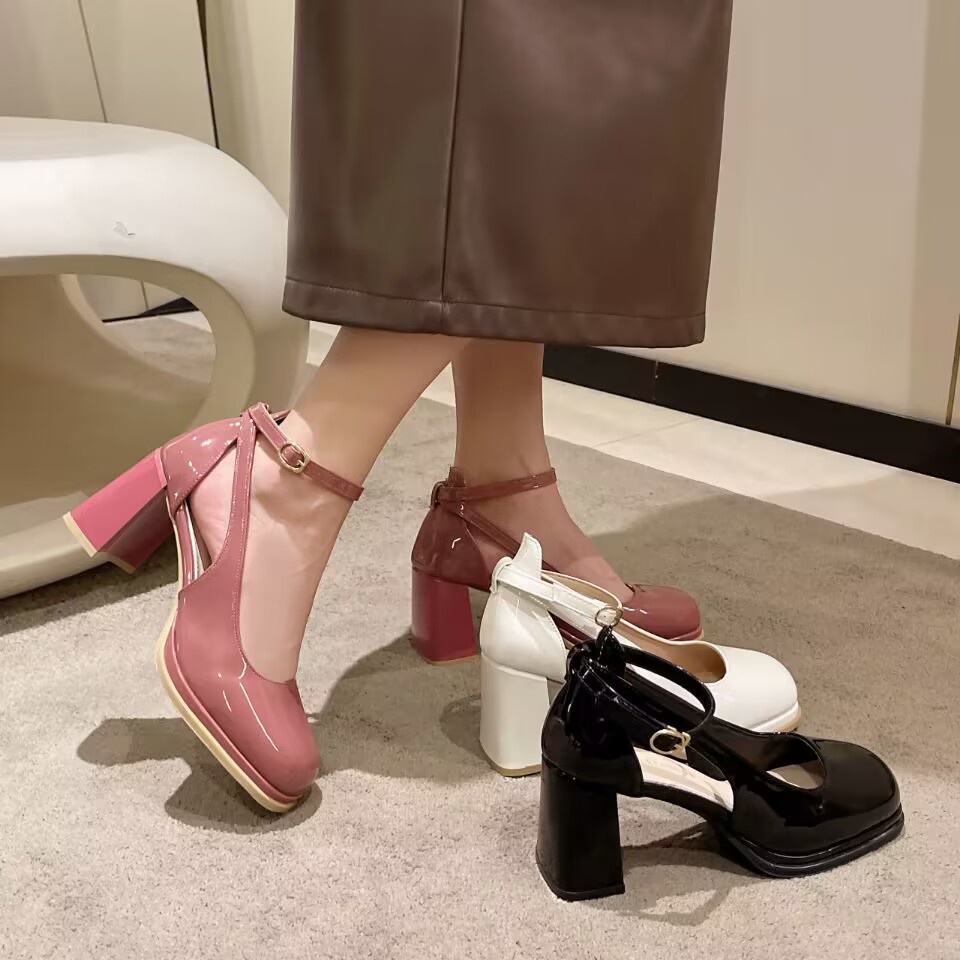 Giày cao gót phiên bản mới cổ điển gót chân thô